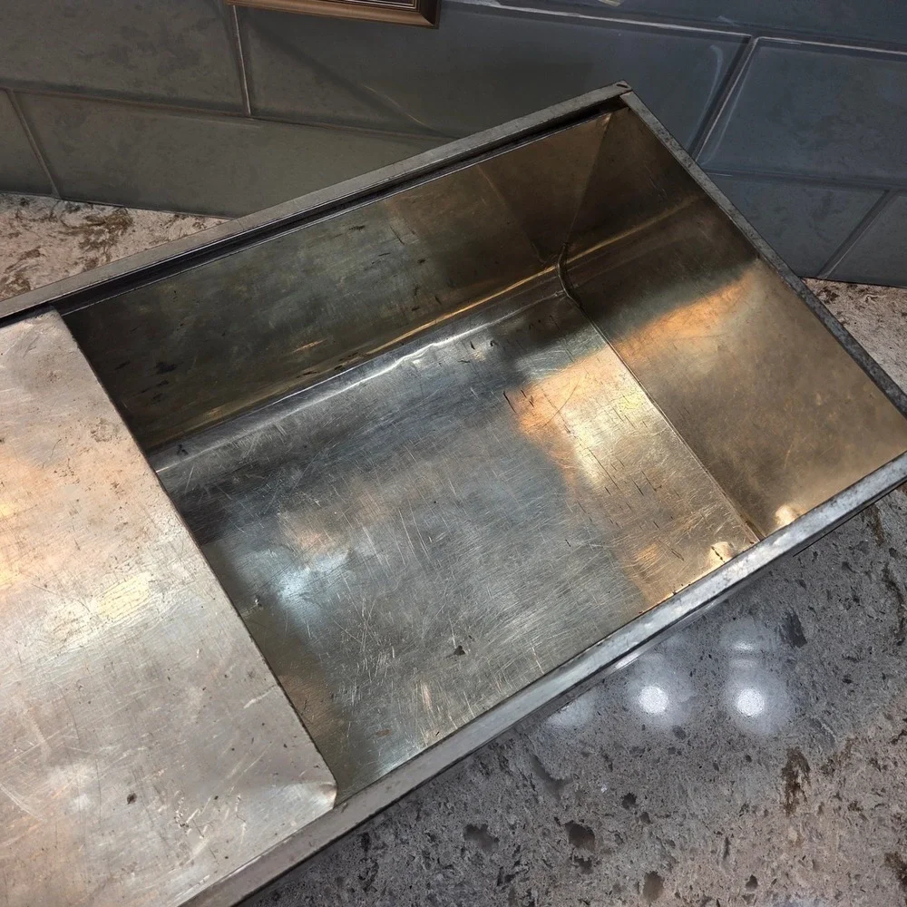 Vintage Galvanized Metal Bread Box Rustic Farmhouse Sliding Lid Kitchen Storage